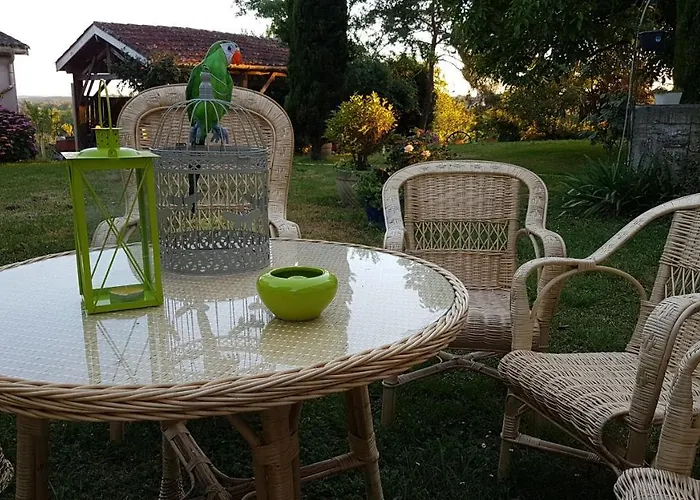 Ferienhaus De Charme Robineau Eco-logis Gironde *